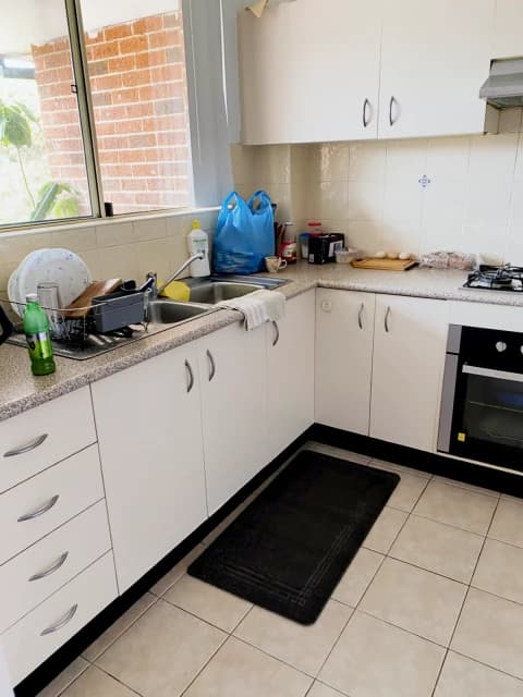 apartment near Austral Street image