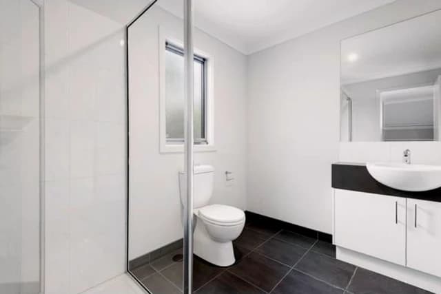 3 Bed, 2 Bath