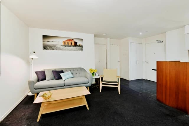 apartment near Cohen Place image
