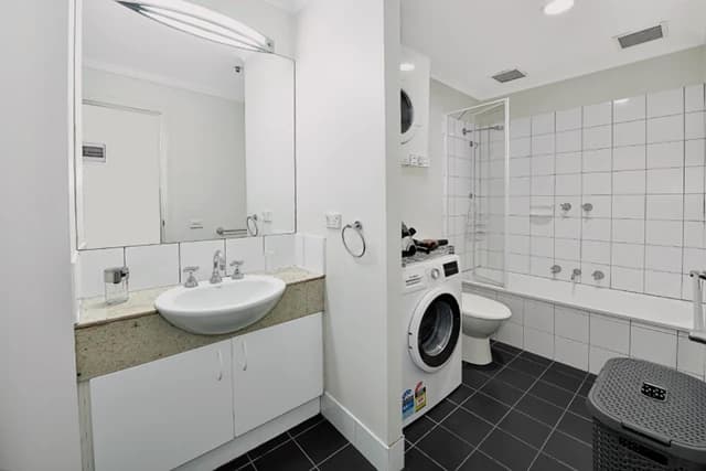 apartment near Victoria Street image