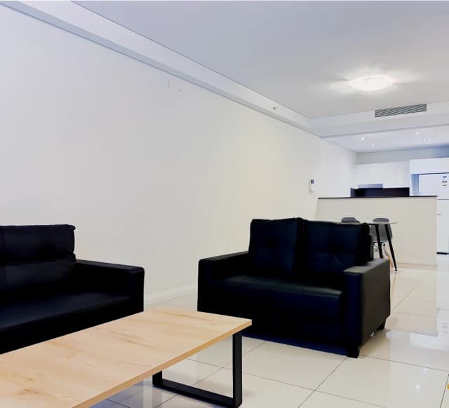 2 bed 2 bath*102-master room