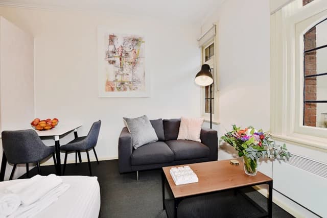 Alluring studio near Flinders Street Railway Station