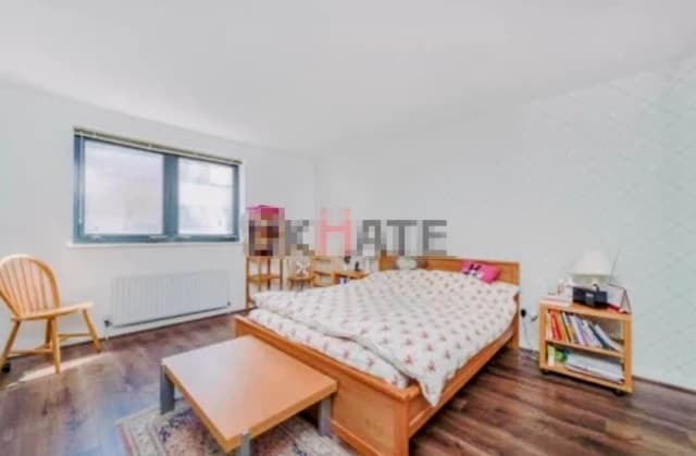 1 Bedroom 1 Bathroom