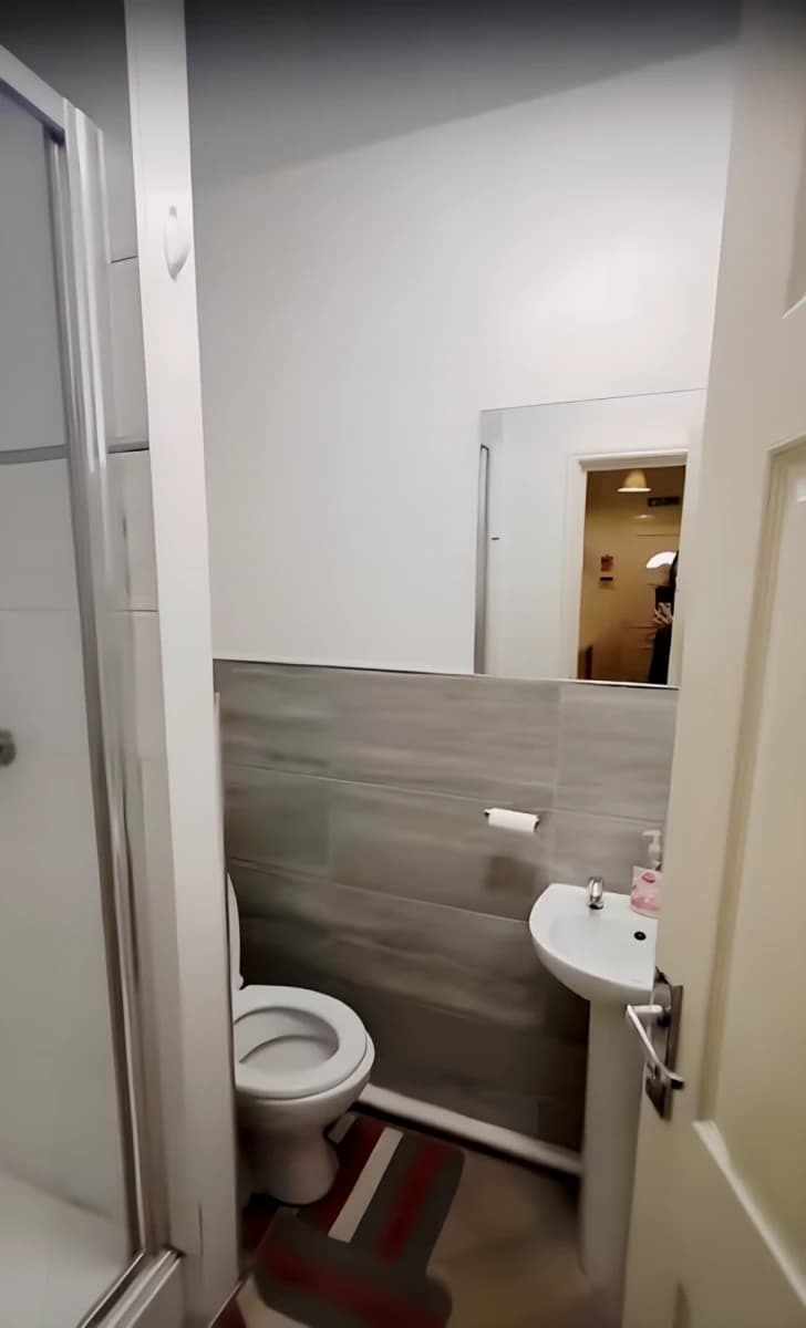 Shared Flat (bed room)