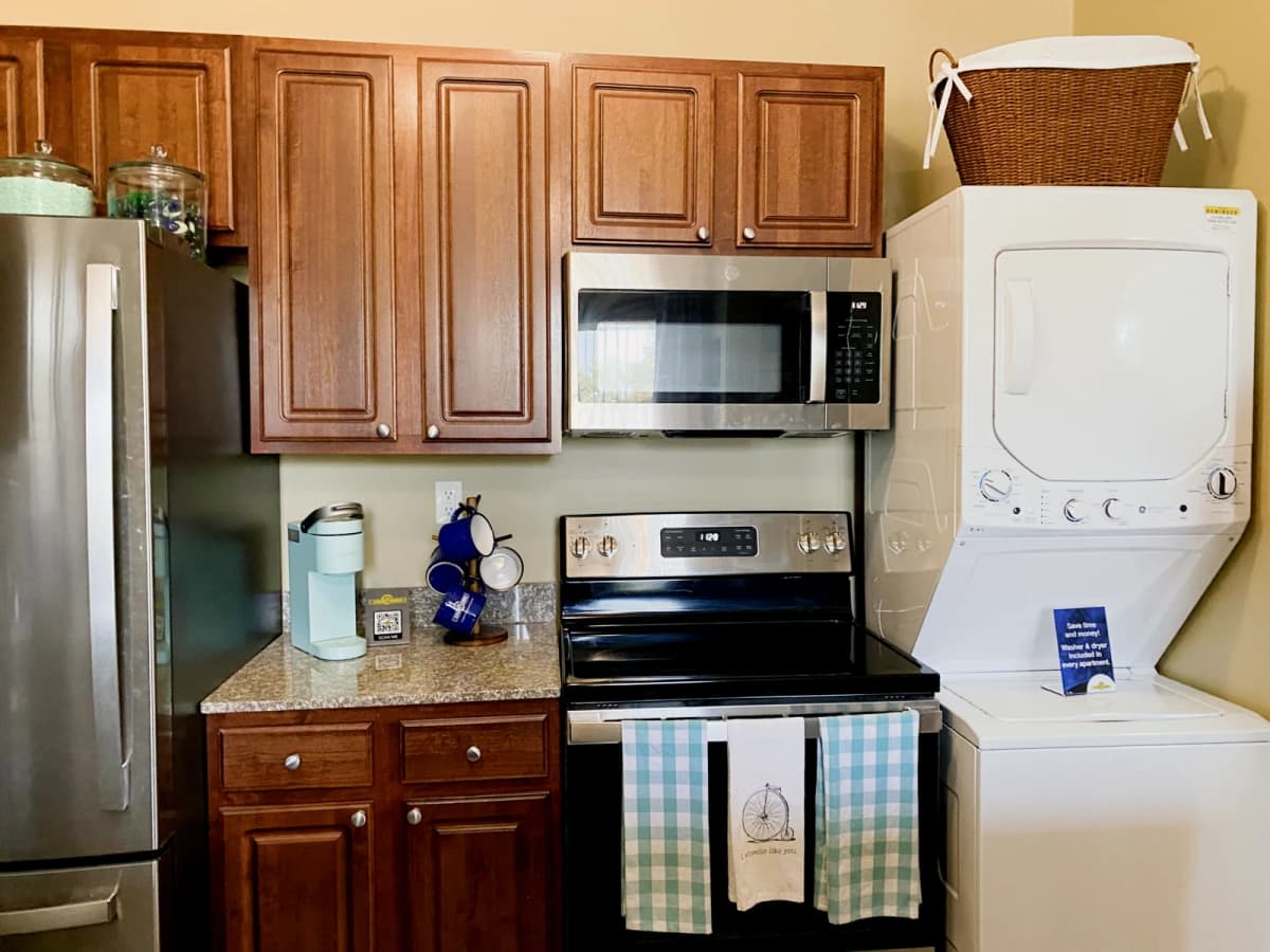 1bd / 1ba