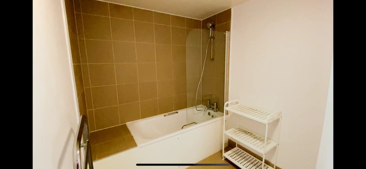 Canto Court image