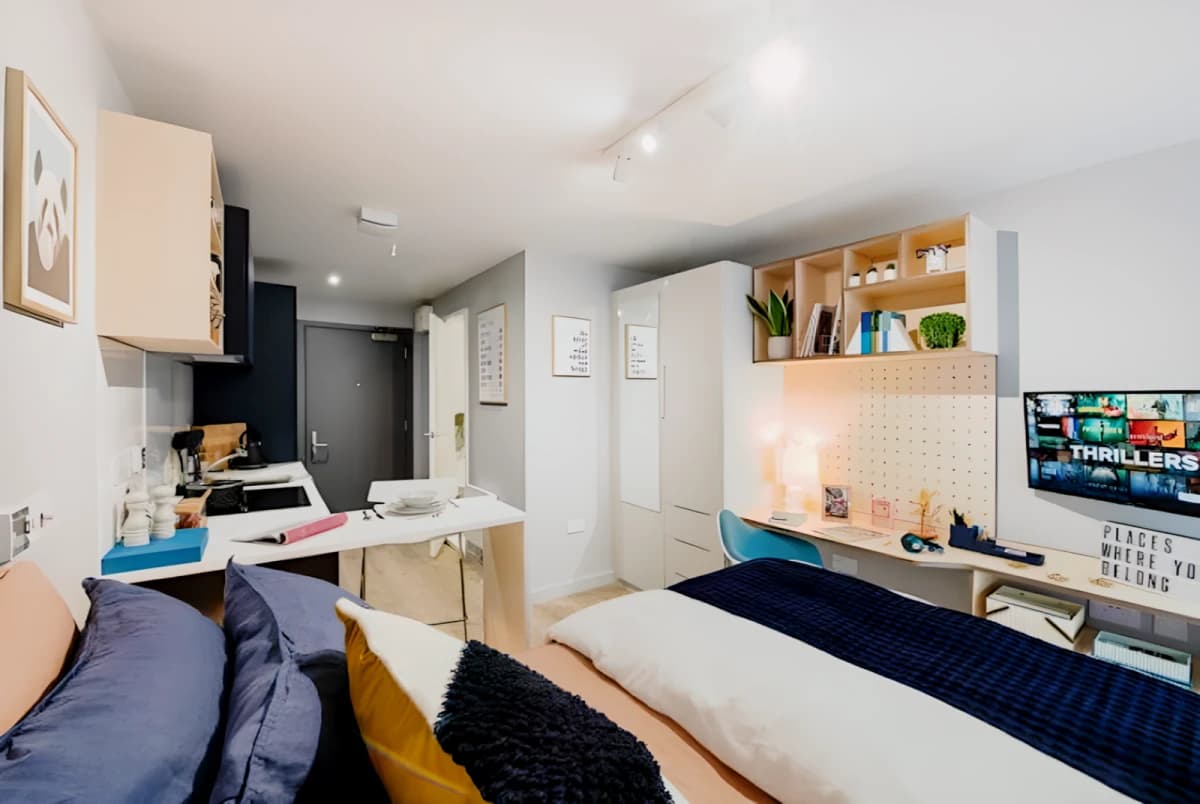 6 Bed Standard Ensuite