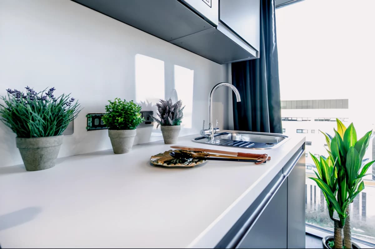 33 Parkside image