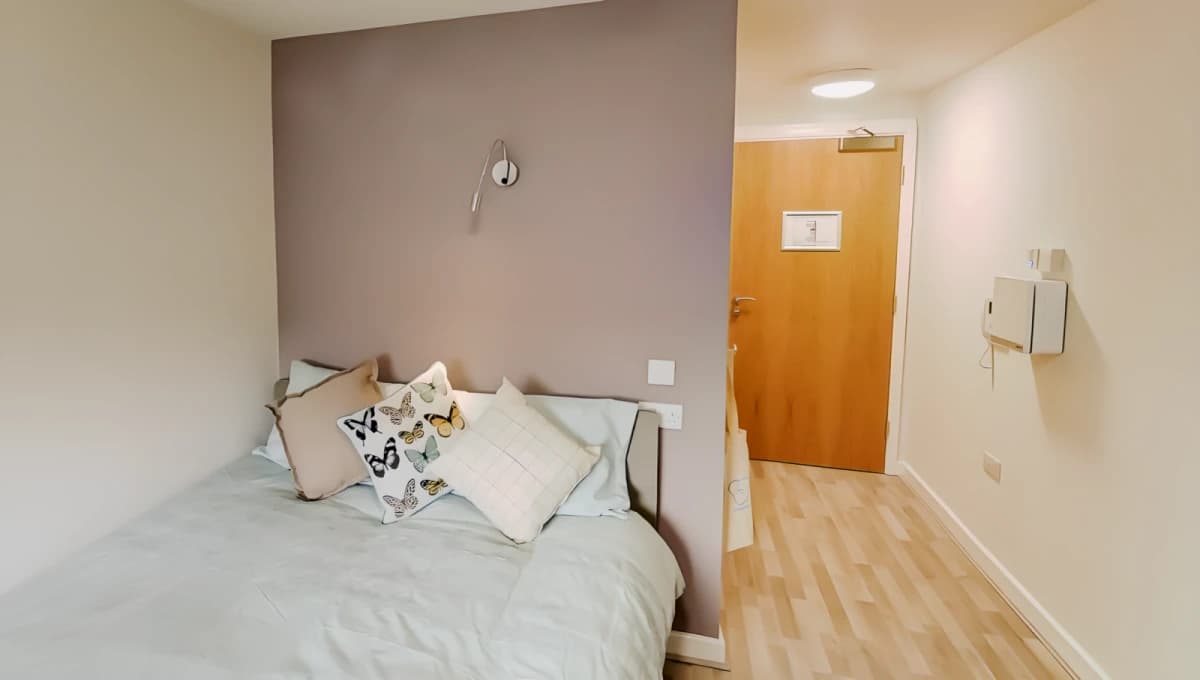 Trinity Hall image