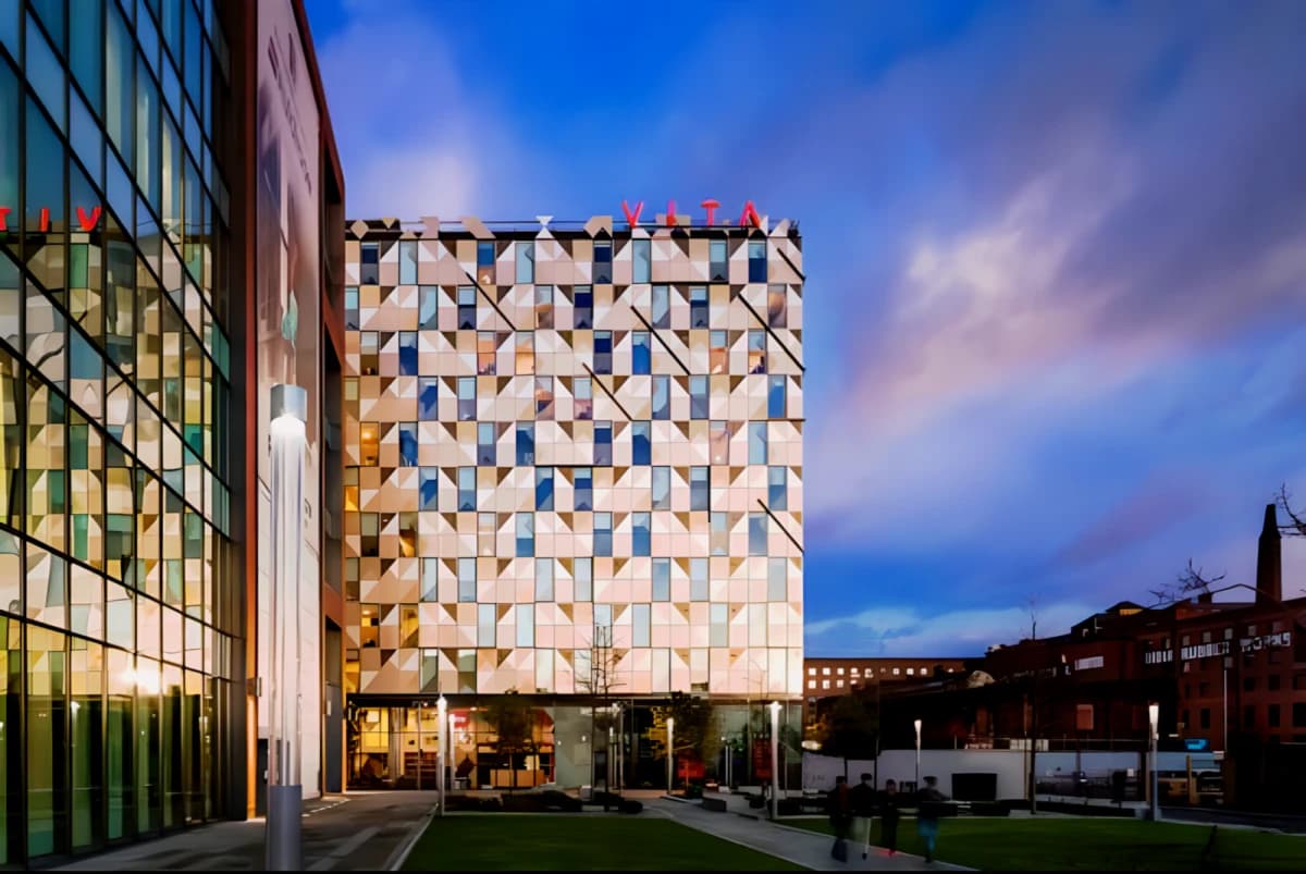 Uit First Street Student Accommodation Manchester