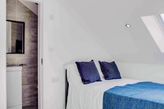 188 Alderson Road, L15 image