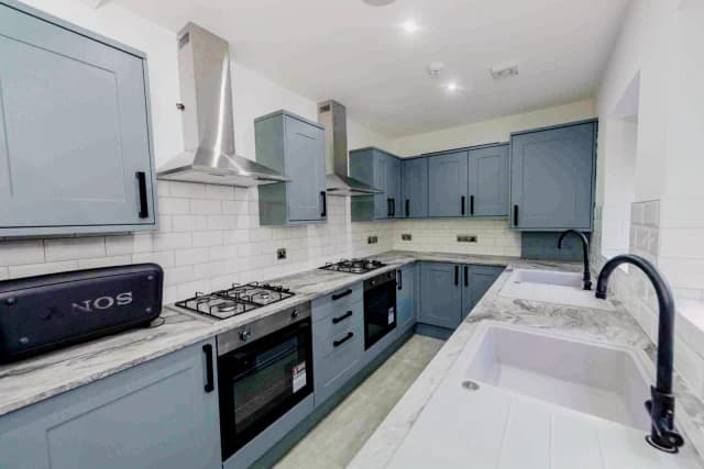 53 Thornycroft Road, L15 image