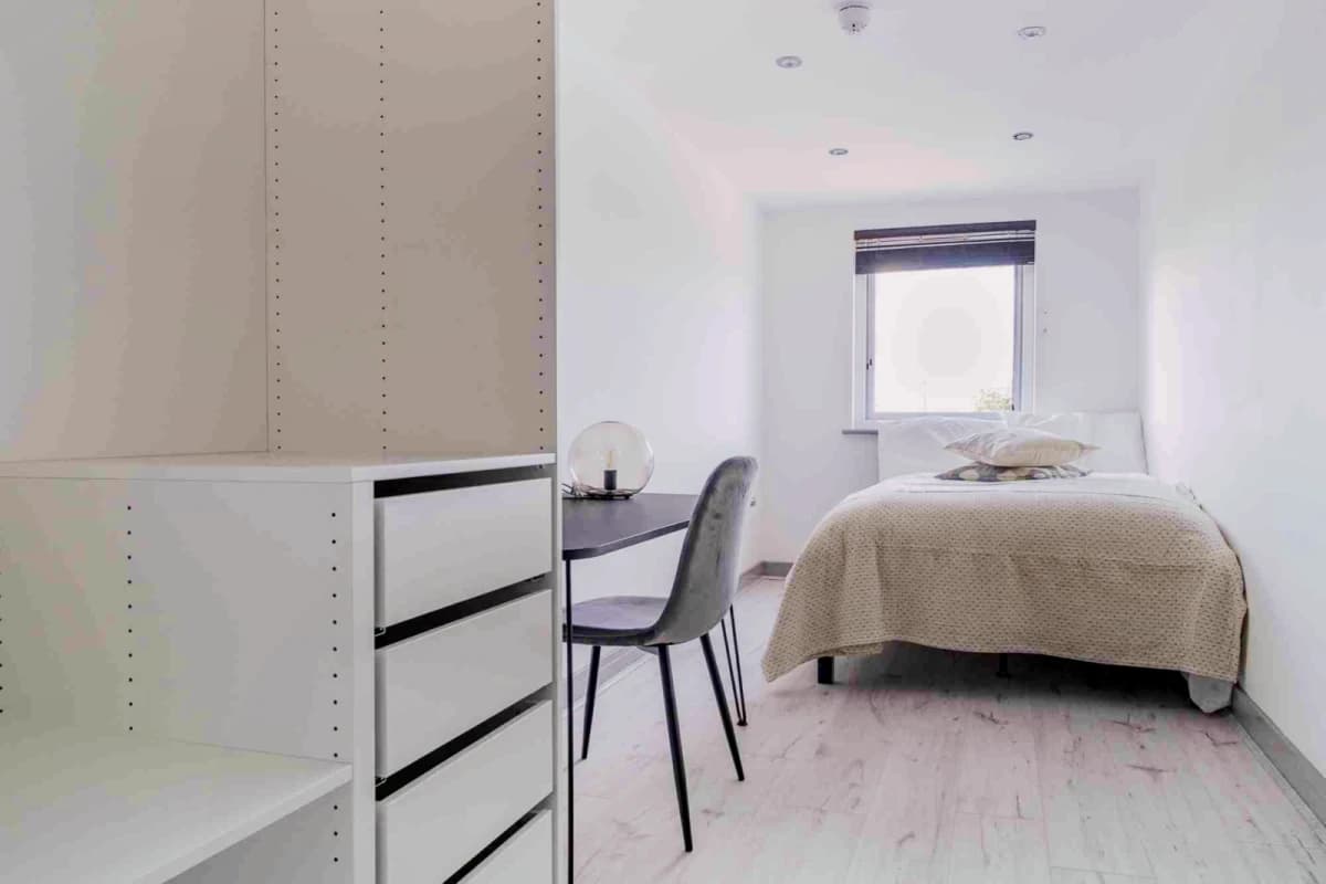 20 Coulson Road image