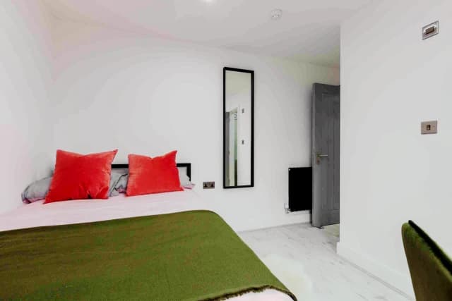27 Granville road, L15 image