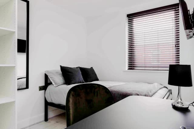 27 Granville road, L15 image