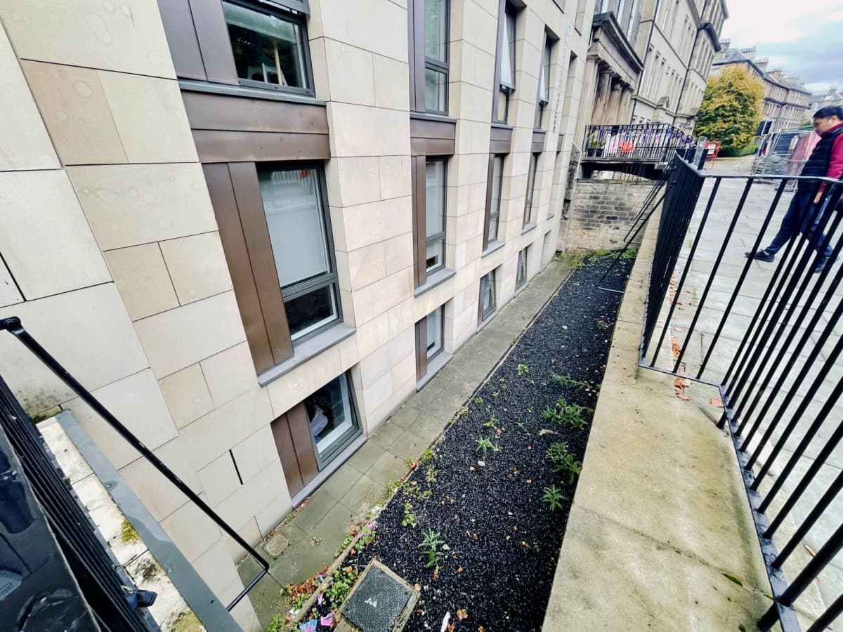 iQ Elliott House image