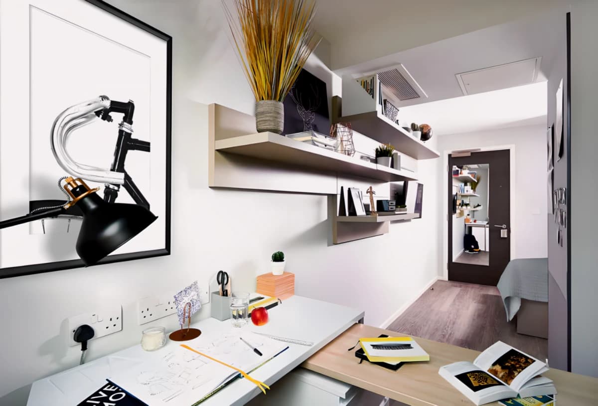 Uit First Street Student Accommodation Manchester image