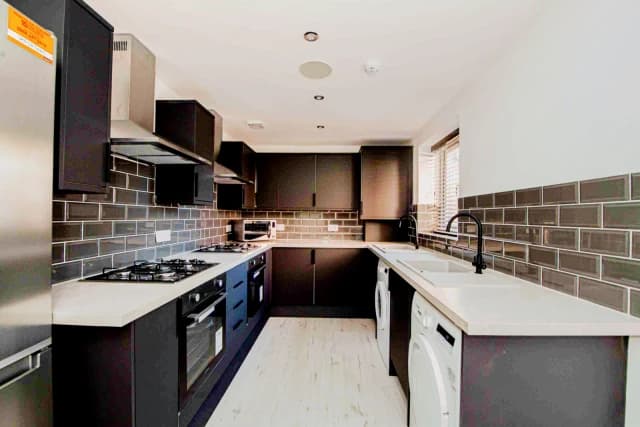 39 Granville Road, L15 2HP image