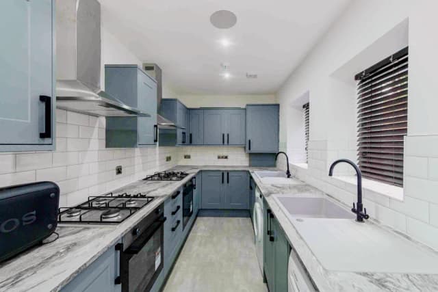53 Thornycroft Road, L15 image