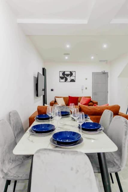 53 Thornycroft Road, L15 image