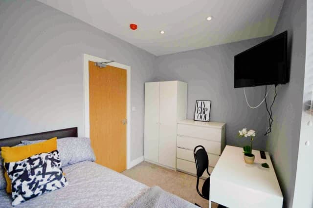 109 Kenmare Road, L15 image