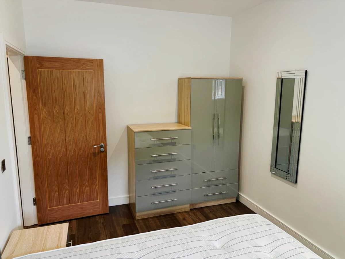 Apartment 1-4