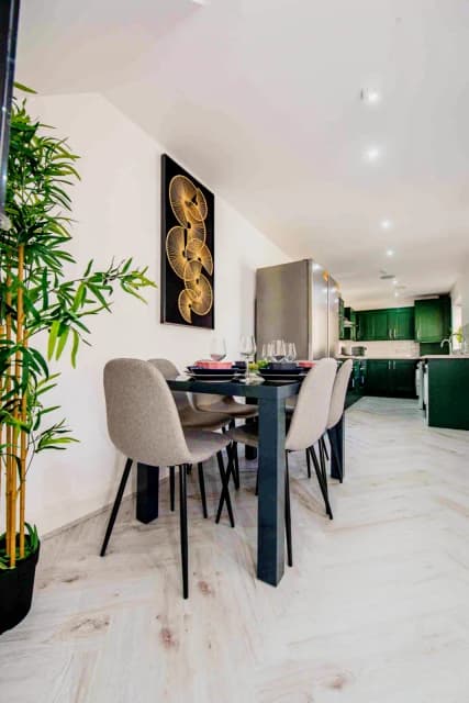 47 Woodcroft Road, L15 image 3