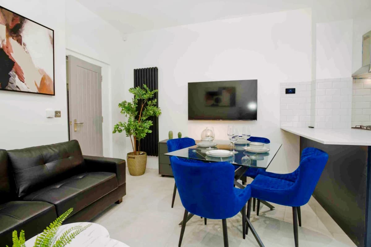 45 Boultham Avenue, LN5 image