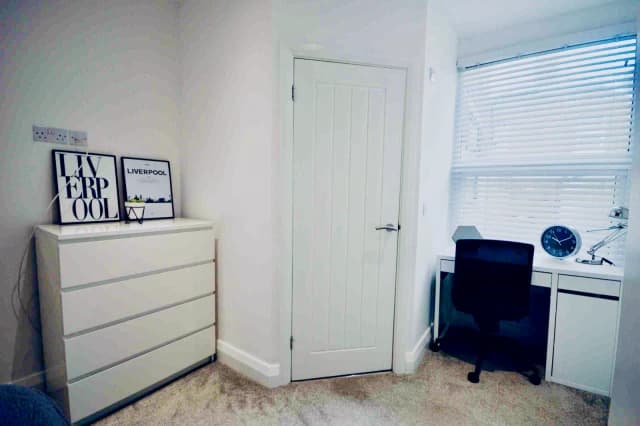 88 Woodcroft Road, L15 image 5