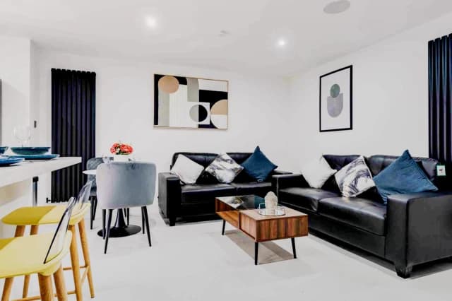 54 Gainsborough road, L15 image