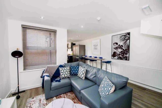 45 Langton Road, L15 image