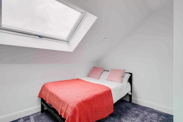79 Cotswold Street, L7 image 2