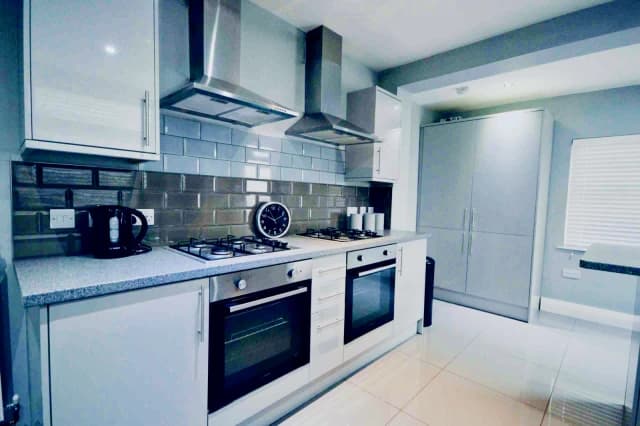88 Woodcroft Road, L15 image 3
