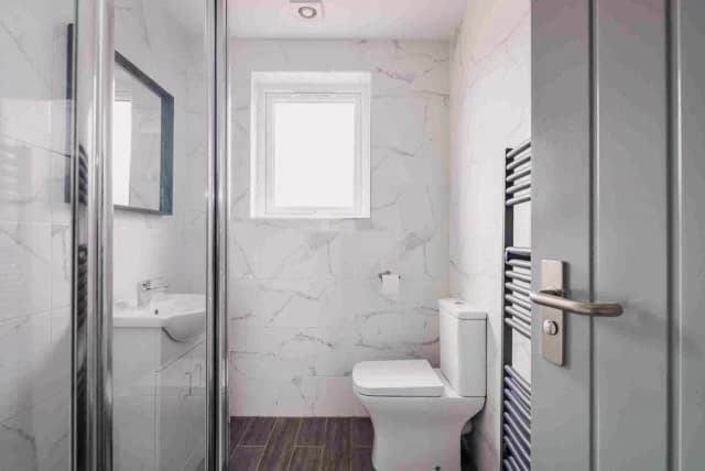 130 Cranborne Road, L15 image
