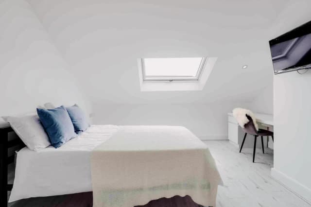 56 Cardigan Street, L15 image 3
