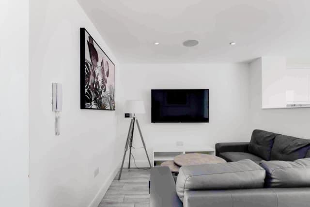 16 Wellington Avenue, L15 image 5