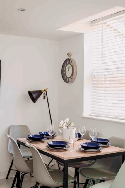 39 Salisbury Road, L15 image