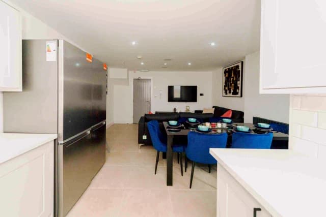 113 Cranborne Road, L15 image