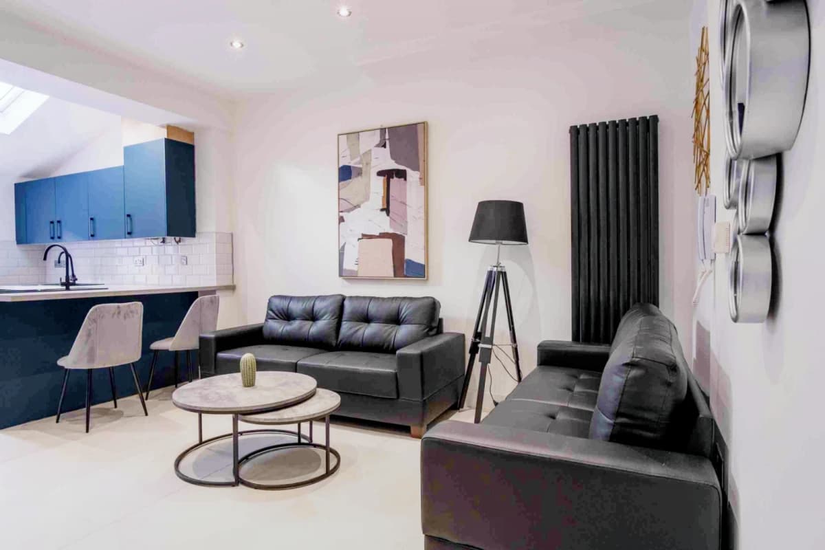 20 Avondale Street, LN2 image 2