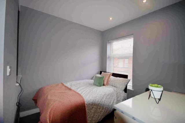 58 Egerton road, L15 image 5