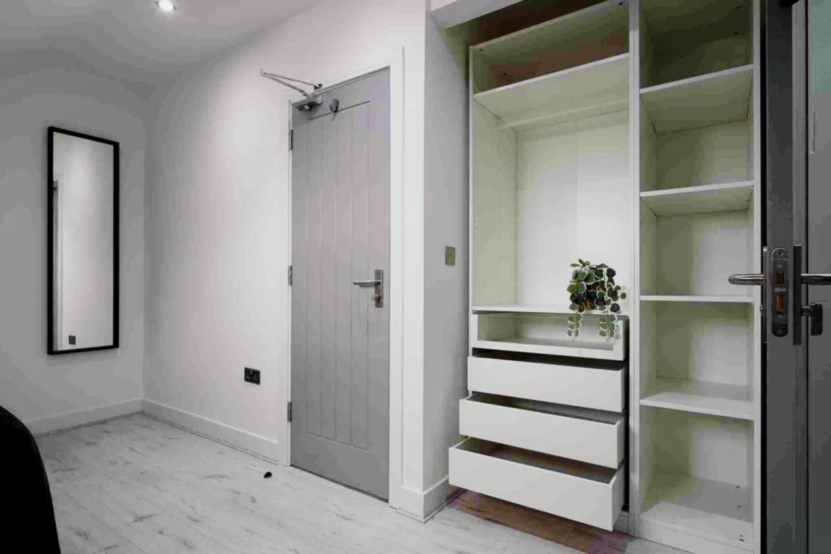 7 Avondale Street, LN2 image