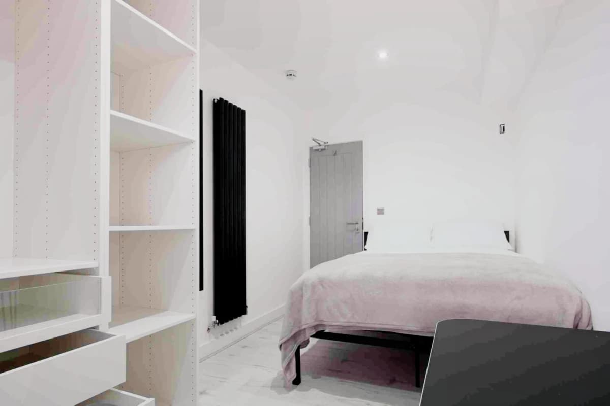 7 Avondale Street, LN2 image