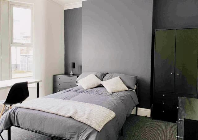 5 Stanton Road, L18 image 5