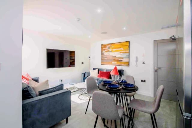 20 Talton Road, L15