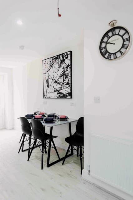 104 Cranborne Road, L15 image