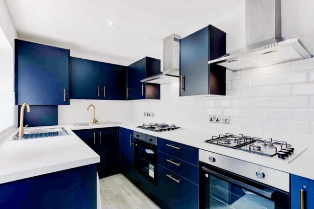 29 Grosvenor Road, L15 image