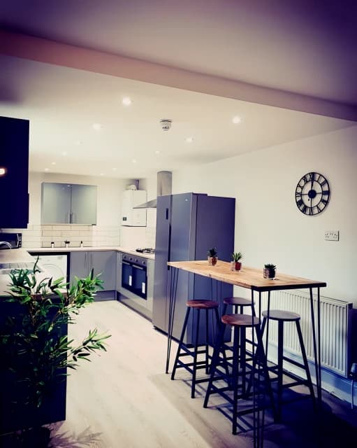 5 Stanton Road, L18 image 2