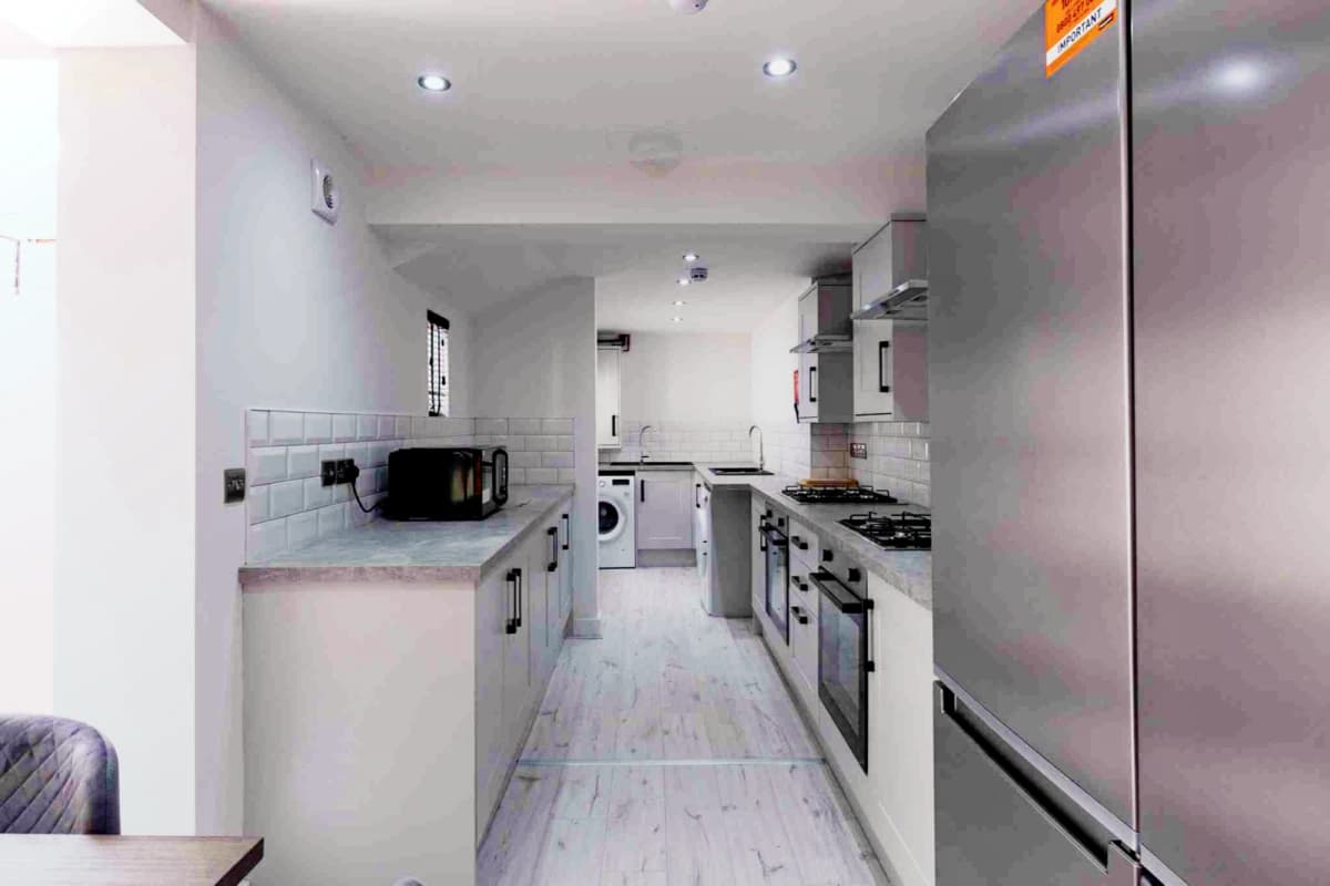 7 Milman Road, LN2 image 5