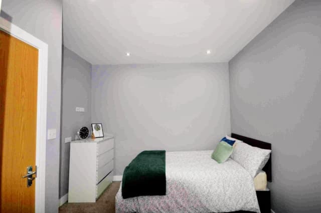 58 Egerton road, L15 image