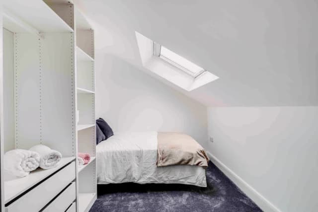 79 Cotswold Street L7 image